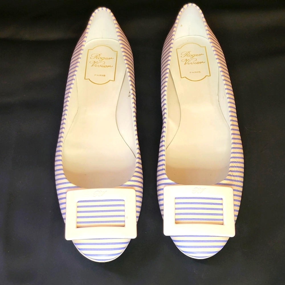 Roger Vivier White and Blue Stripped Leather Ballerina Flats, size 40 1/2 Euro